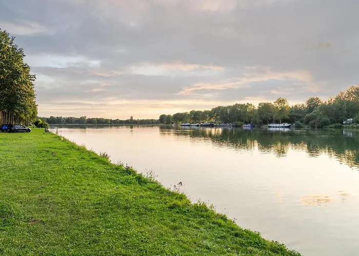 Idyllic Couple S Hébergement de vacances